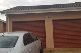 Merrivale House | 2 Bedroom House at Midmar Mews - Howick
