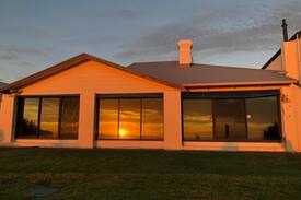 Henley Beach House | Sunset Paradise - Premium Beachfront Holiday Home