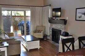 Regional District of Nanaimo Cabin | Oceanside Village Resort Cottage, Rathtrevor Beach