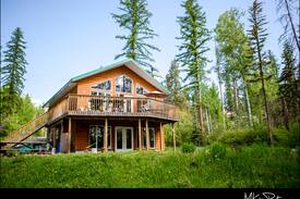 East Kootenay Cabin | Cranbrook Lake House