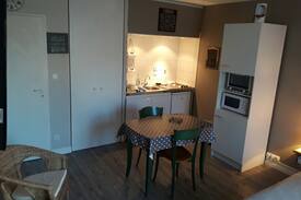 Bagneres-de-Bigorre Apartment | Joli studio coquet avec parking privé gratuit
