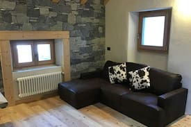 Isolaccia Apartment | Old House