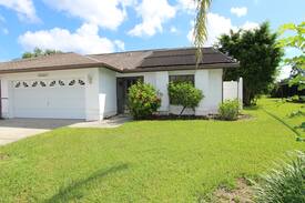 Parkdale House | Villa Agnes-Pool home at the Majestic Golf Course