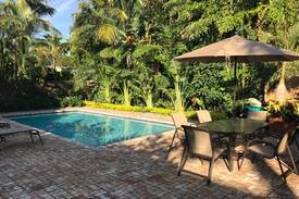 Poiciana Park II House | The Casa de Leon with heated pool