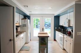 Anna Maria House | Toasty Coconut