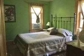 Bayfield House | Chez Delmain in Bayfield