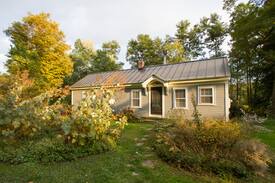 Putney House | Cozy Train Depot in Putney Vermont