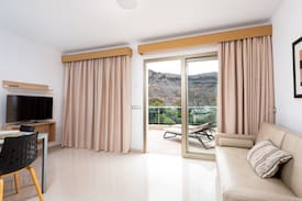 Playa de Mogan Apartment | LAS PALMERAS - 5B
