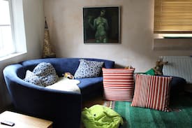 Kornburg - Worzeldorf House | Charmantes Gästezimmer am Stadtrand