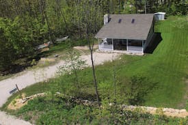 Gills Rock Cabin | Garrett Bay Getaway