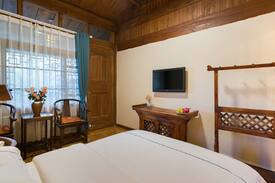 Dayan Old Town Hotel | 大研/丽江古城景区 静瑞轩民宿【连订2晚以上优惠10%】雅阁大床房 邻文昌宫 观古城全景 大水车景区