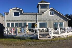 Port Clements Cabin | Smillie's Cottage