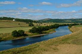 Grantown-on-Spey Bed & Breakfast | Auchendean Lodge - Farquharson queen dble & single