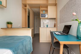 Lombos Apartment | Residência Smart Studios Carcavelos 10m da praia