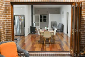 Taree House | Victoria House - Family and pet friendly