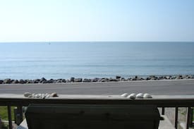 Surfside Beach House | Play-N-Hooky