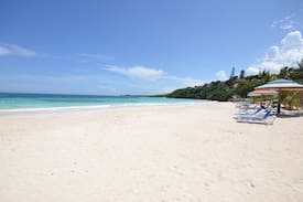 Silver Sands Villa | MODERN! BEACH IN 5 MINUTES WALK! STAFF! POOL! FAMILY FRIENDLY - Kaibana