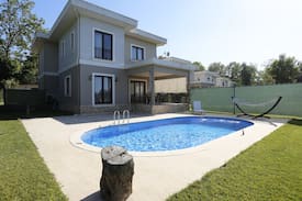 Sapanca Villa | Sapanca' da Özel Havuzlu Villa 'Güzel Evler'