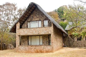 Marula Villa | Stone Hills Sanctuary