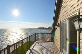 Hamilton House | Luxury Lake House Lake Erie Waterfront