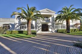 West of the Alameda House | The Atherton Estate Near Stanford