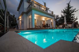 Kavallos Villa | Ionides Luxury Villas in Lefkada - Kalliphaeia