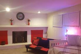 Reidsville House | The Red Room in Reidsville