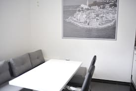 Ljubljana Apartment | Time Art Piran 250m from central bus station