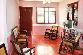 Trinidad House | Hostal Bartender’s Cadalso (2 Habitaciones)