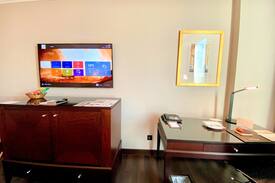 Al Sadd Hotel | Family Room at Millennium Hotel Doha