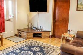Melton Constable House | Detached Norfolk Cottage with character