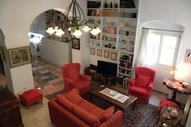 Old Town Apartment | The professor's studio