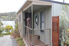 Kettering House | Kettering Moorings accommodation