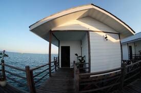Semporna Hotel | 仙本那 顺顺水屋度假村 WB SHUN SHUN WATER BUNGALOWS