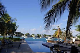 Montego Bay House | BAY BREEZE@ 22 Freeport!Private beach custom condo