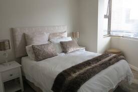 Strand Apartment | On Strand 103, Luxurious 2 Bedroom on Beach Road