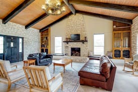 Fredericksburg House | Grapetown Farmhouse