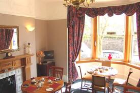 Central Aberdeen Bed & Breakfast | Room in Adelphi Guesthouse