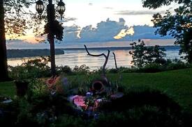 Vicksburg House | Cabin at Riverbend Spectacular river view.