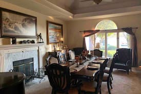 Raisin House | Elegant Mini-Mansion home in North Fresno,3100sqft