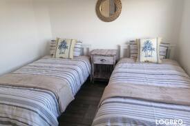 Illovo Beach Apartment | Logbro by the sea