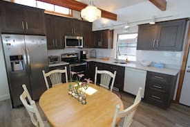 East Sandwich House | 14 Captain Crocker