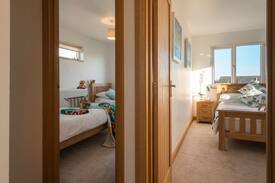 Rhosneigr Apartment | White Gables