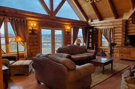 Kodak Cabin | Smoky Mountain Lodge at Exit 407- Easy Access