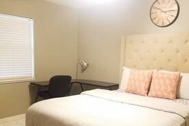 Altamonte Springs House | Cozy Master Bedroom with private bath at 812