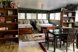 Valley Hill Cabin | Cottage by Lake Osceola, Hendersonville NC
