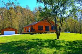 Waterville Cabin | Trout Lodge w/ Hot Tub Jacuzzi