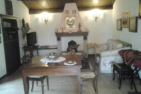 Fontanelice Apartment | B&B la Gentilina