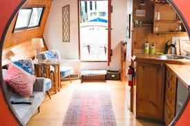 Westlake Boat Rental | Offbeat Houseboat - Float into your sweet dreams!