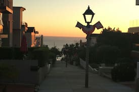 Hawthorne House | Business Suite,Unique Location!LAX!